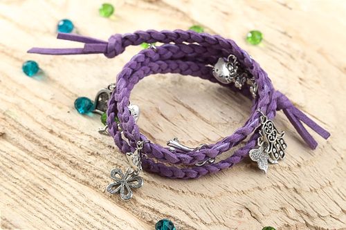Bracelet textile violet Bijou fait main pièces métalliques Accessoire femme - MADEheart.com