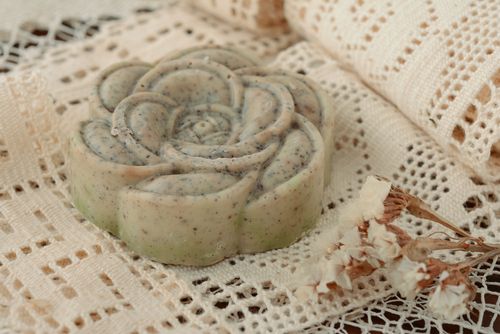 Natural soap Grape and Wormwood - MADEheart.com