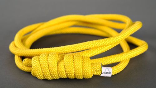 Corde de yoga avec un noeud pour exercices pratiques - MADEheart.com