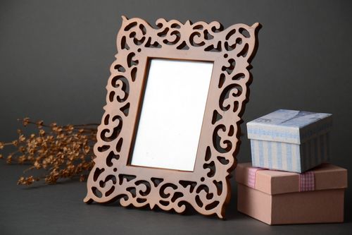 Handmade wood carved photo frame of brown color - MADEheart.com