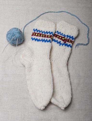 Calcetines tejidos para mujeres - MADEheart.com