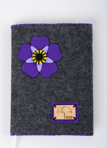 Handmade Designer Notizbuch Geschenke für Frauen Filz Notizbuch grau mit Blume - MADEheart.com