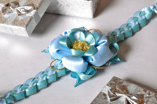 Wedding buttonhole bracelet - MADEheart.com