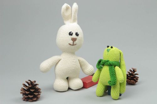 Peluches para niños hechos a mano regalo original juguetes tejidos Conejos - MADEheart.com
