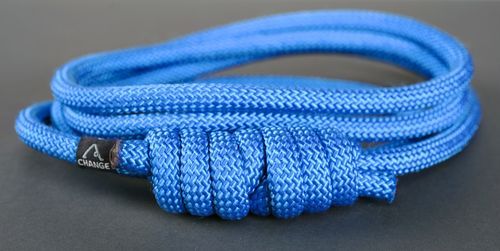 Corde de yoga avec un noeud pour exercices pratiques - MADEheart.com