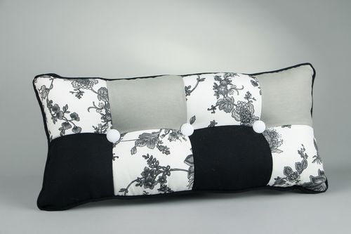 Black white pillow - MADEheart.com