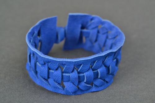 Blue woven genuine leather bracelet Electric  - MADEheart.com