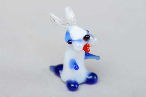 Handmade Tierfigur Hase aus Glas - MADEheart.com