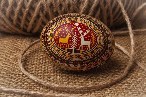Huevo ucraniano de Pascua - MADEheart.com