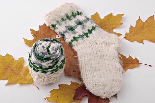 Calcetines tejidos de lana para mujeres - MADEheart.com