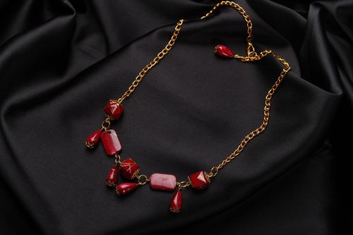 Necklace with beads - MADEheart.com