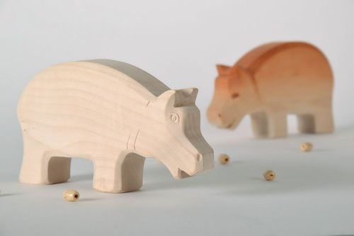 Figurine en bois hippopotame - MADEheart.com
