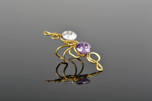 Middle inner ear cuff with crystals - MADEheart.com