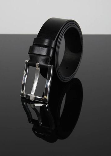 Cinturón de cuero natural negro ropa masculina artesanal ccesorio de moda - MADEheart.com
