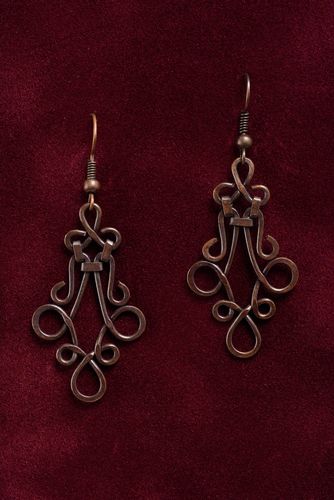 Handmade designer earrings stylish dangling earrings copper wire wrap jewelry - MADEheart.com