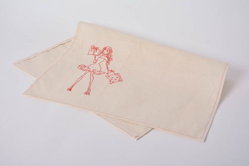Serviette de cuisine faite main en tissu de demi-lin avec broderie belle - MADEheart.com