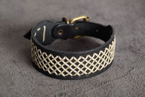 Handmade genuine leather wide bracelet of black color unisex - MADEheart.com
