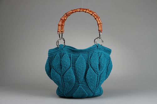 Crochet purse - MADEheart.com