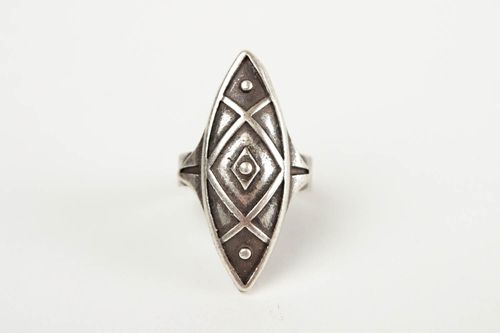 Handmade Ring Damen ausgefallener Ring aus Metall hochwertiger Modeschmuck - MADEheart.com