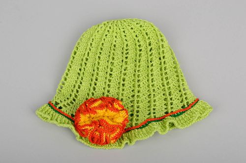 Chapeau fille fait main Panama enfant tricoté vert avec fleur Vêtement enfant - MADEheart.com