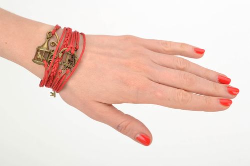 Bracelet cordelettes cirées rouges fait main - MADEheart.com