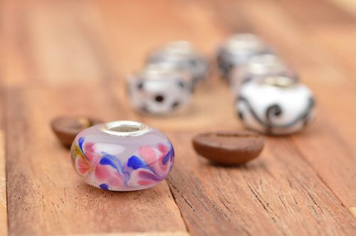 Handmade glass bead DIY accessories jewelry making supplies lampwork ideas - MADEheart.com