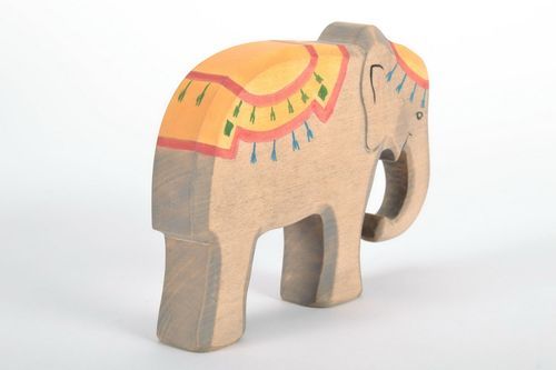 Elefant aus Holz  - MADEheart.com
