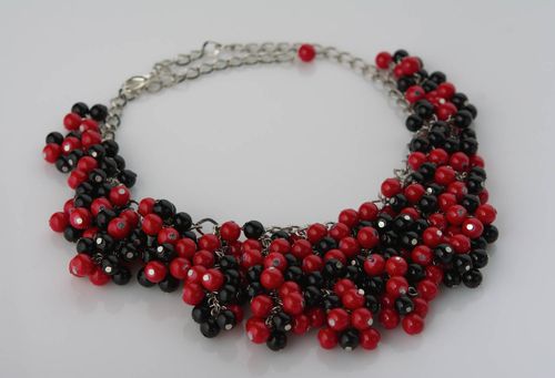 Handmade necklace made of ceramic beads on metal chain red and black stylish jewelry - MADEheart.com