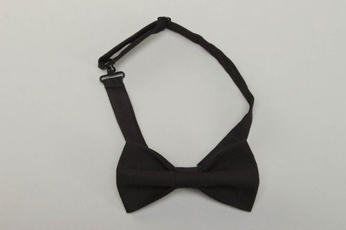 Black fabric bow tie - MADEheart.com