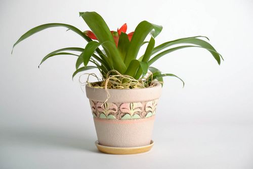 Vaso de flores em cerâmica - MADEheart.com