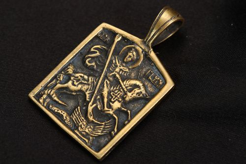 Pendentif religieux Georges de Lydda en bronze - MADEheart.com