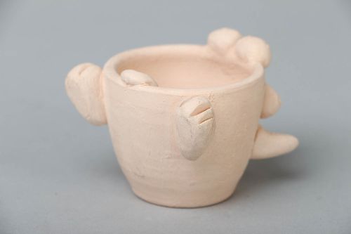 Wite clay not glazed kids cup with kitty molded pattern - MADEheart.com