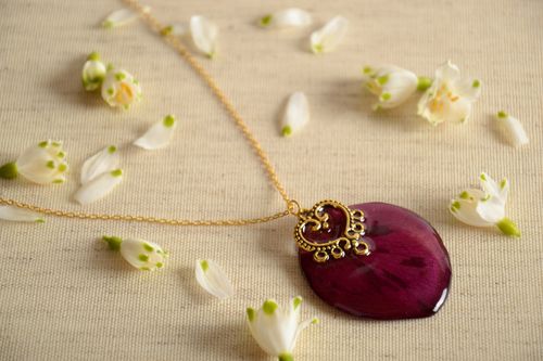 Handmade neck pendant on long chain with flower petal coated with epoxy - MADEheart.com