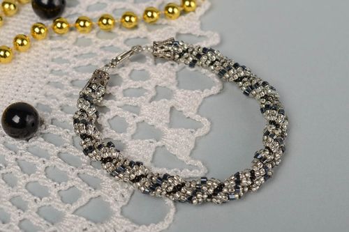 Seed bead bracelet handmade designer bracelets fashion jewelry exclusive jewelry - MADEheart.com