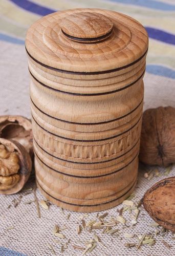 Barattolo di legno con coperchio fatto a mano Vasetto di legno per le spezie  - MADEheart.com