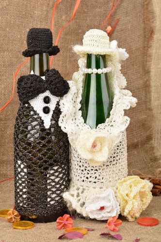 Ensemble dhabits de mariés pour bouteilles robe et smoking faits main tricotés - MADEheart.com