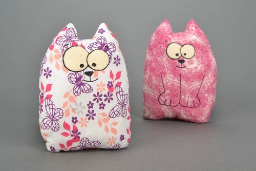 Handmade cushion toy Cat - MADEheart.com