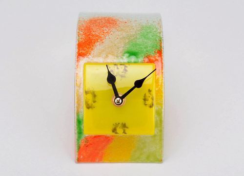 Horloge de table en verre Vague fait main - MADEheart.com
