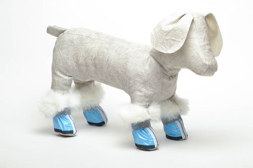Winter dog booties - MADEheart.com