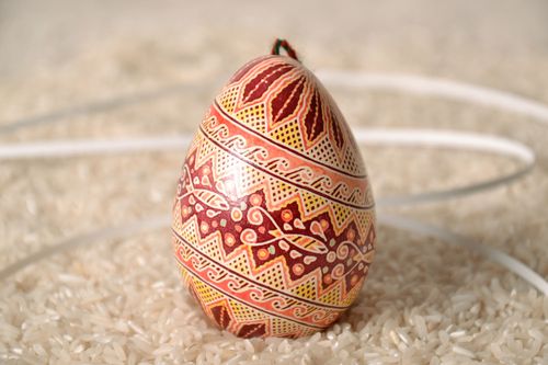 Decorative egg with patterns - MADEheart.com