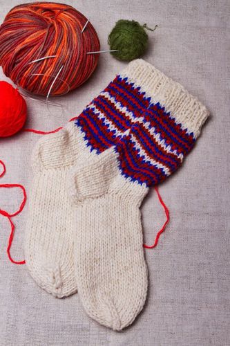 Calzini di lana per donna fatti a mano Abbigliamento da donna Calzini bianchi - MADEheart.com