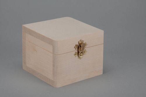 Boîte à bijoux en bois brut à décorer - MADEheart.com