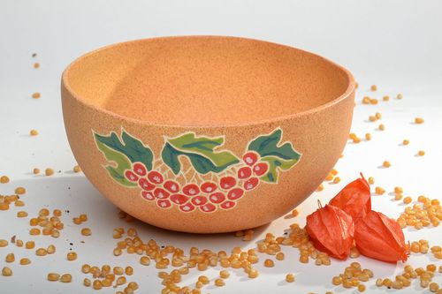 Clay bowl with painting - MADEheart.com