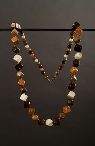 Wooden handmade necklace - MADEheart.com