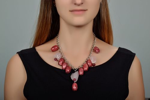 Collar artesanal de piedras naturales turmalina y cuarzo rosado - MADEheart.com