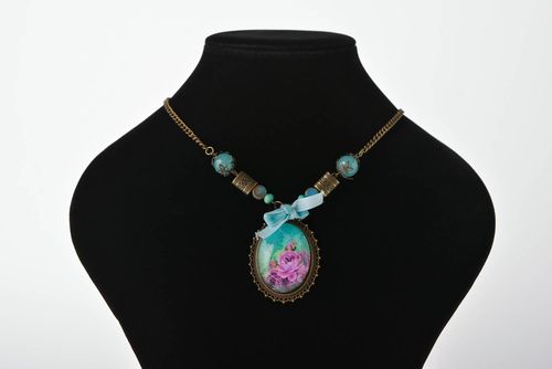 Handmade elegant jewelry stylish beautiful pendant female clothes pendant - MADEheart.com