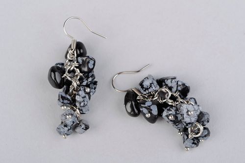 Boucles doreilles artisanales avec obsidienne flocon de neige - MADEheart.com