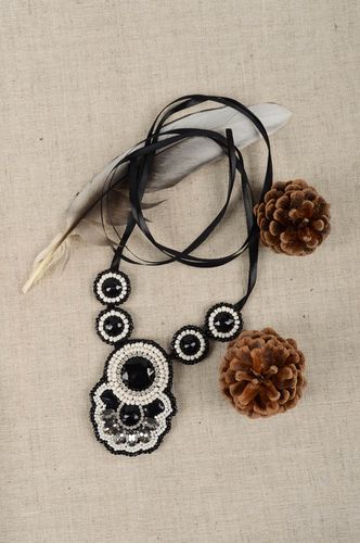 Evening beaded necklace stylish necklace present women fashion cute necklace - MADEheart.com