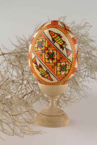 Huevo de Pascua del autor de madera - MADEheart.com