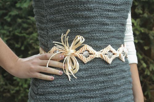 Cintura da donna intrecciata fatta a mano cinghia di fili beige accessori donna - MADEheart.com